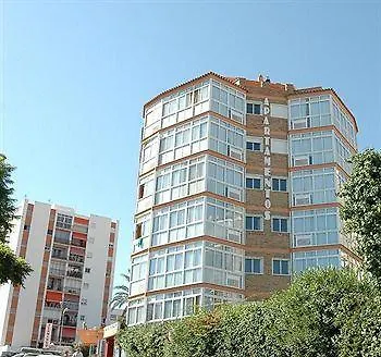 아파르타멘토스 도라마르 아파트 베날마데나코스타