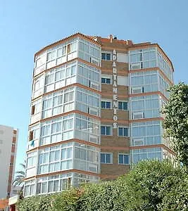 아파트 아파르타멘토스 도라마르 베날마데나코스타